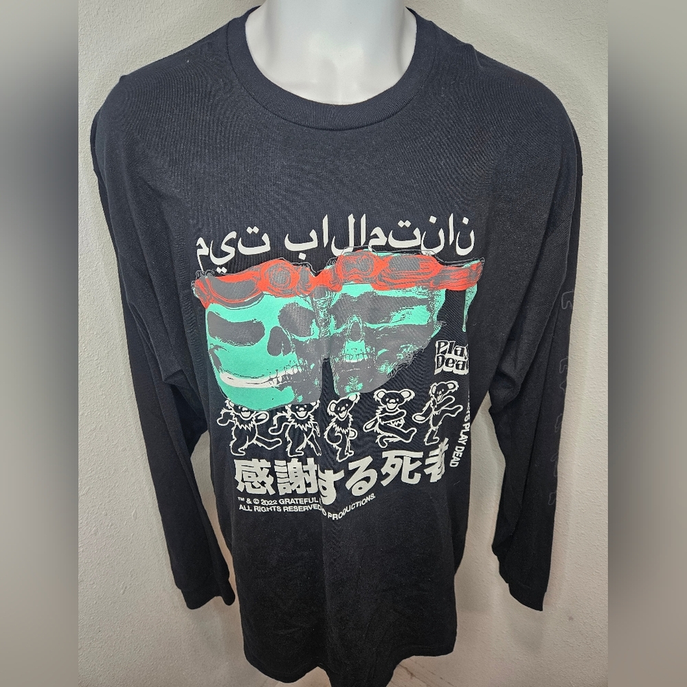 Play Dead Graphic Longsleeve Men's XXL